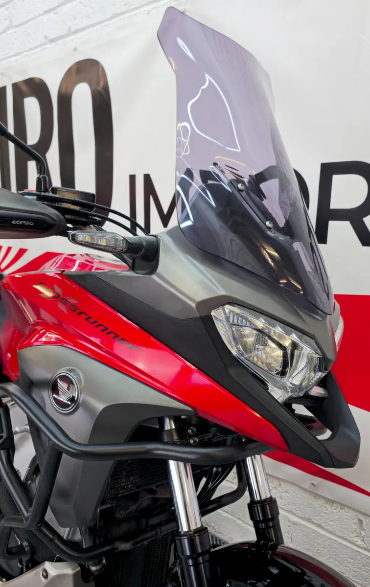 2016 Honda VFR800X Crossrunner - Image 3