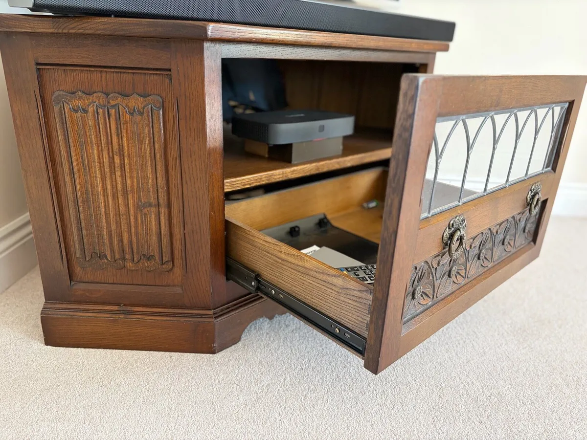 Solid Oak Corner TV Unit - Image 2