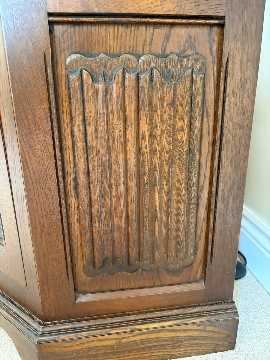 Solid Oak Corner TV Unit - Image 3