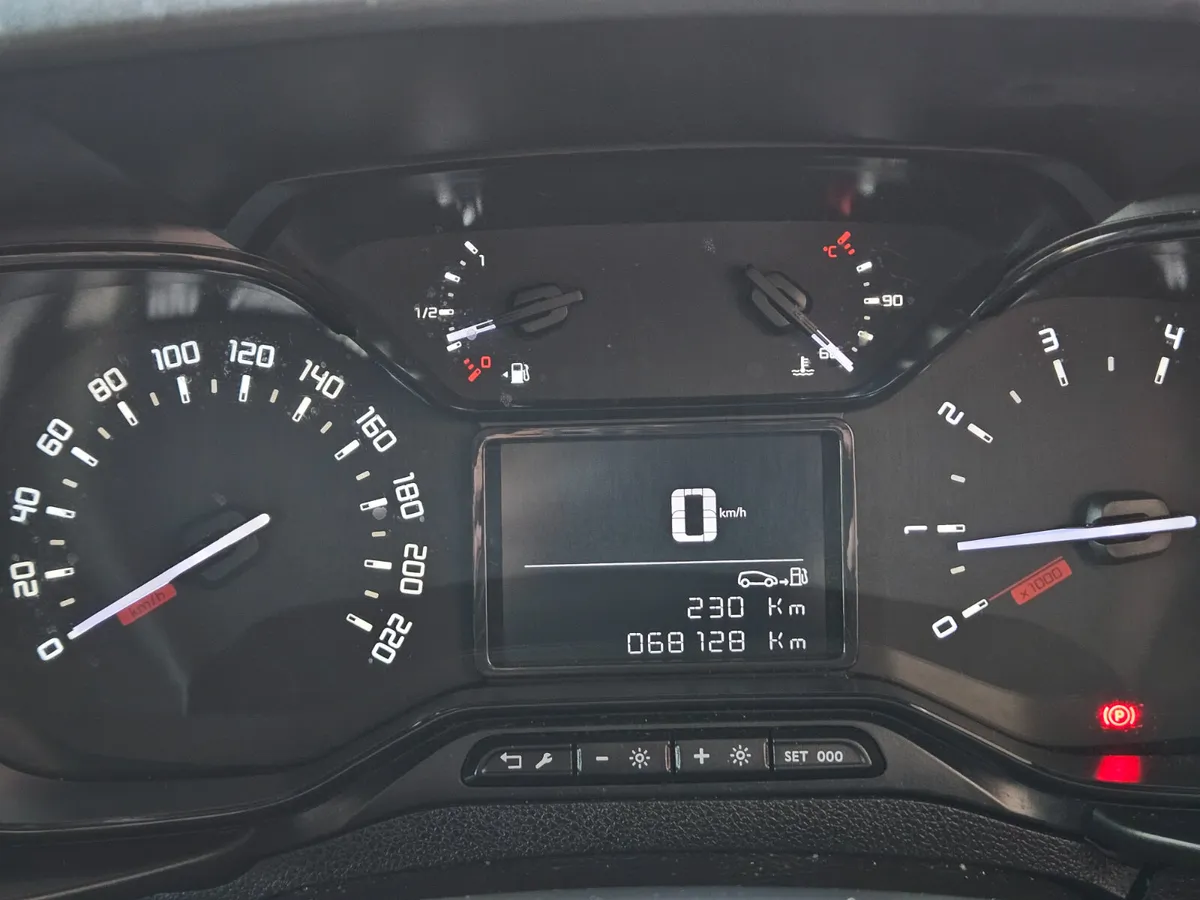 Citroen Berlingo 1.5 L - Image 3