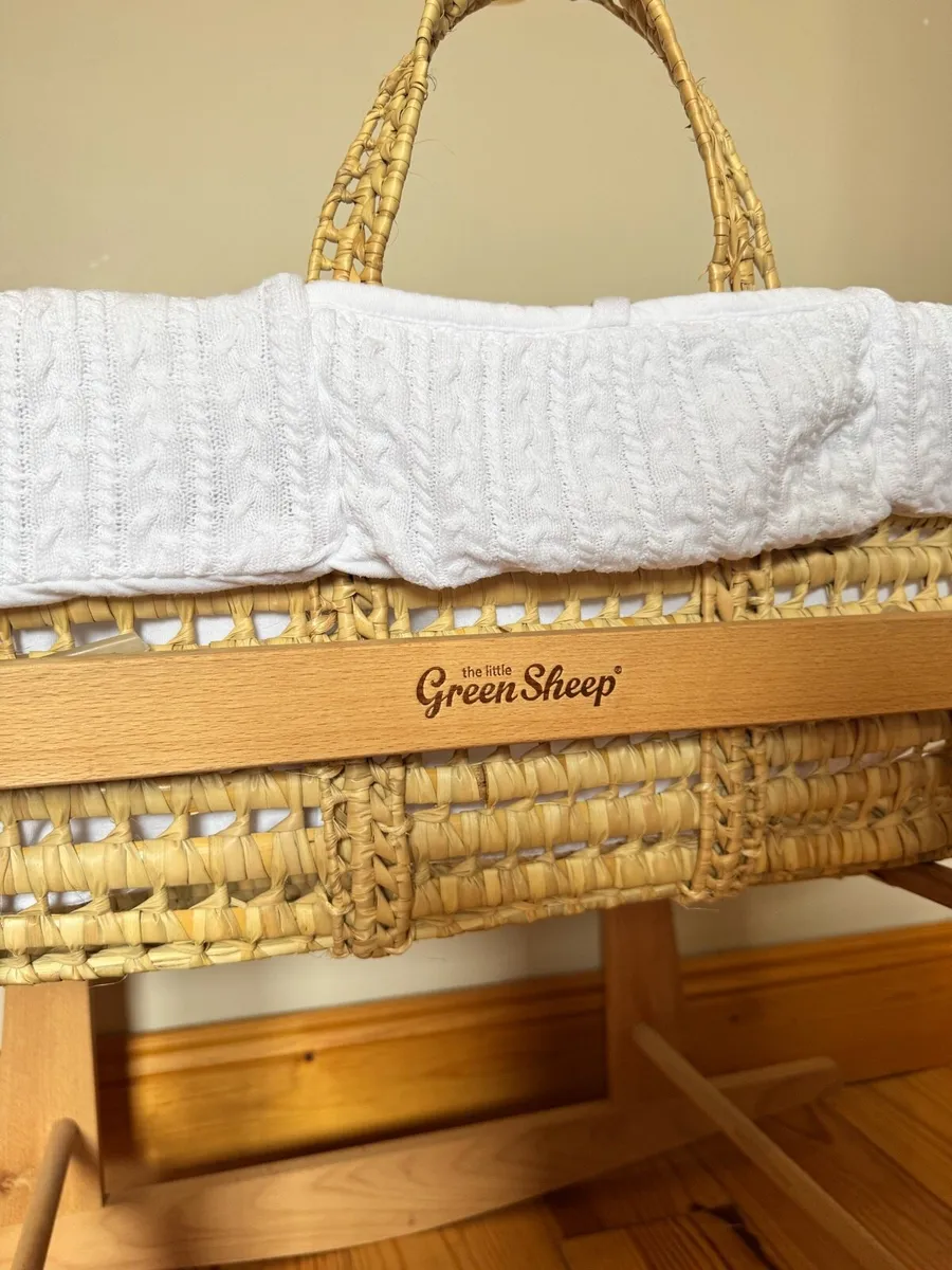 Green Sheep Moses Basket with Rocking Stand - Image 2