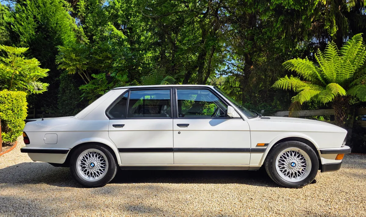 1987 BMW M5 (E28) - The very best available! - Image 2