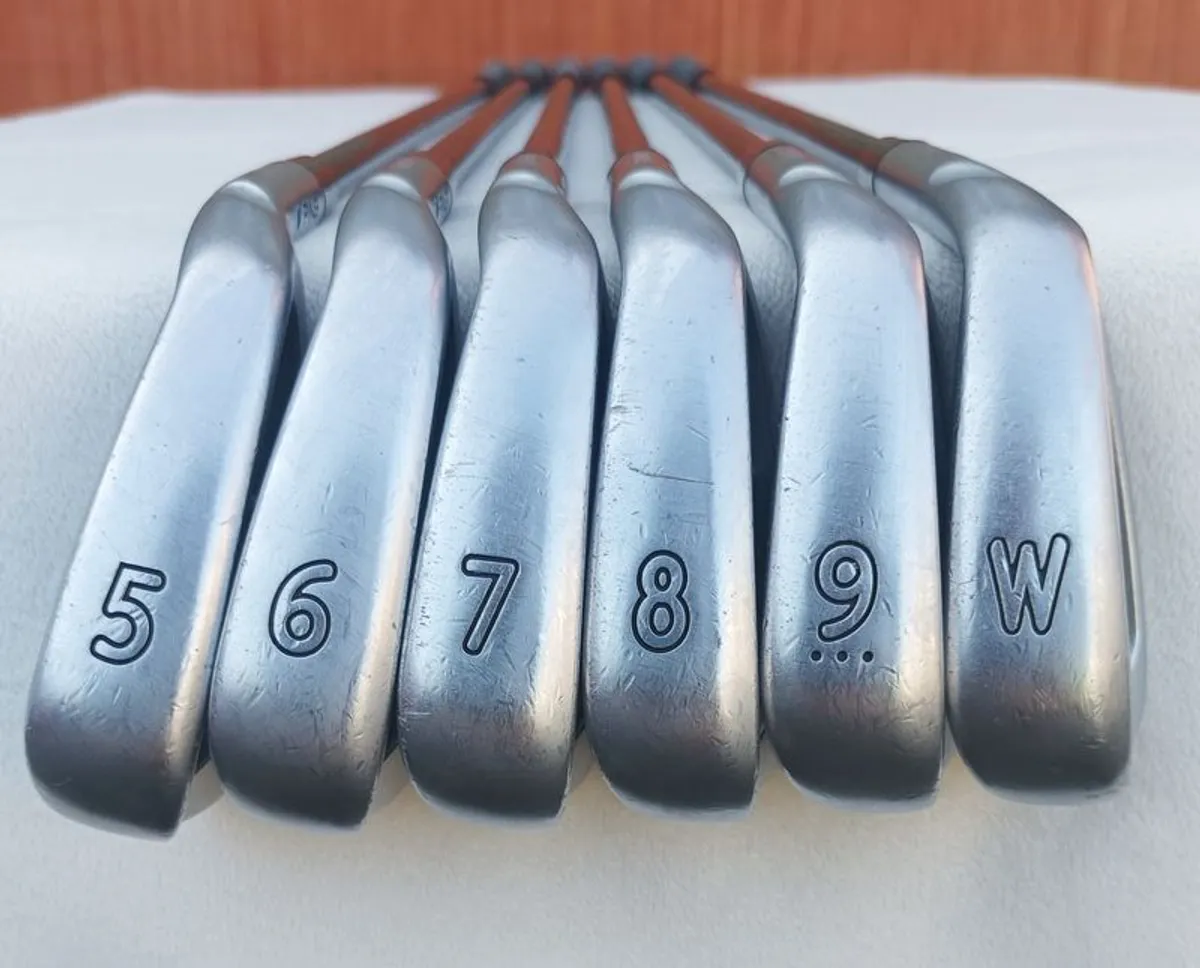 Golf Iron Set - Ping i200 Irons (5-Pw) - Image 1