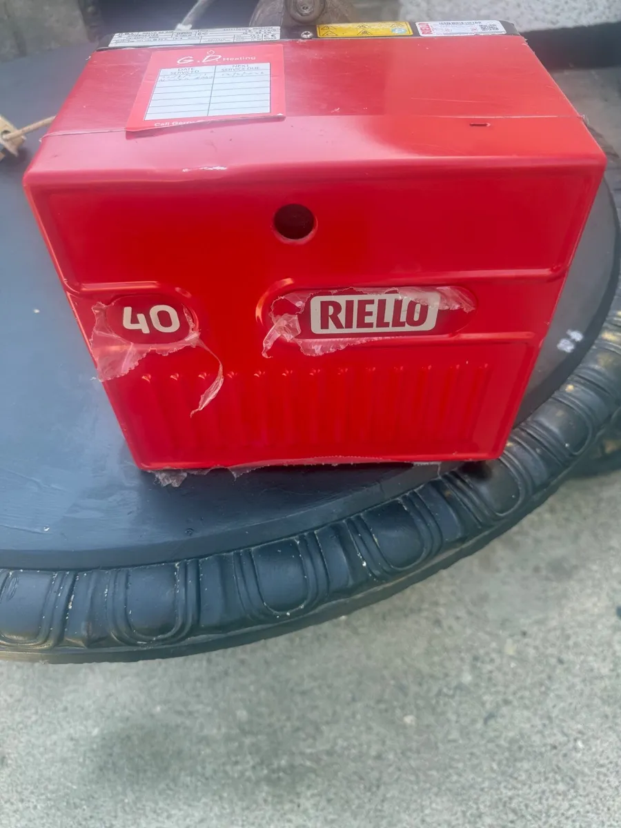Oil burner pump - Image 1