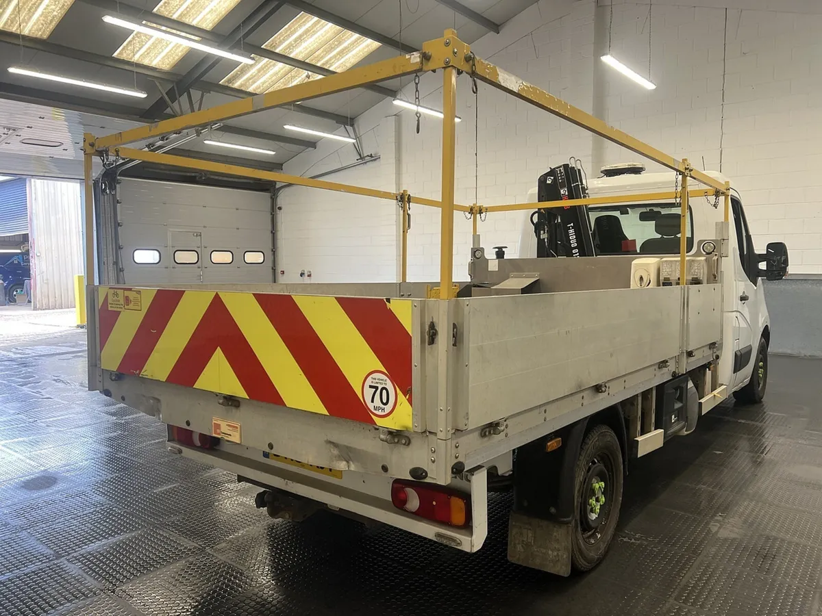 VB - 2018 Vauxhall Movano Dropside Van - Image 2
