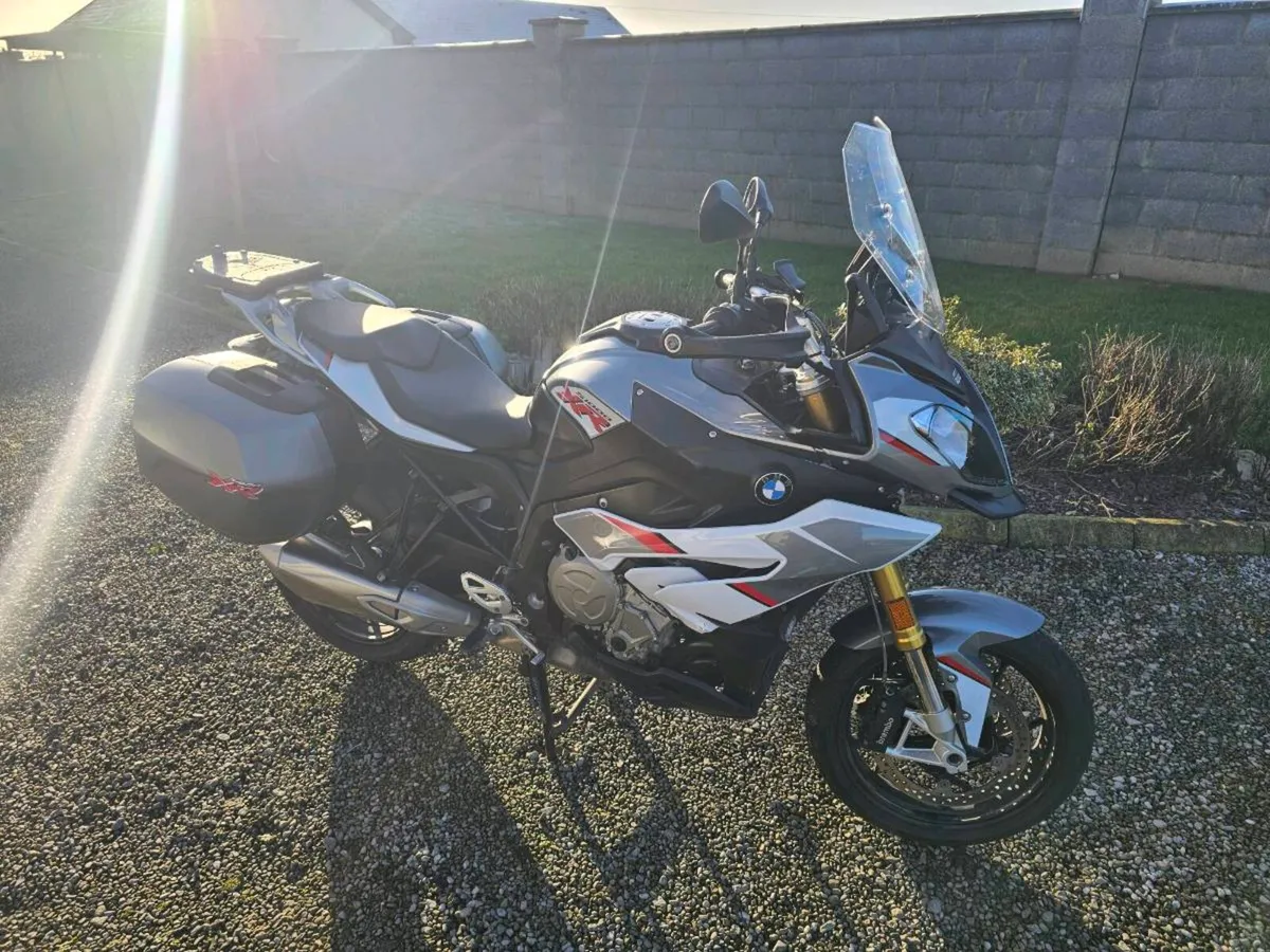 Motorbike - Image 1