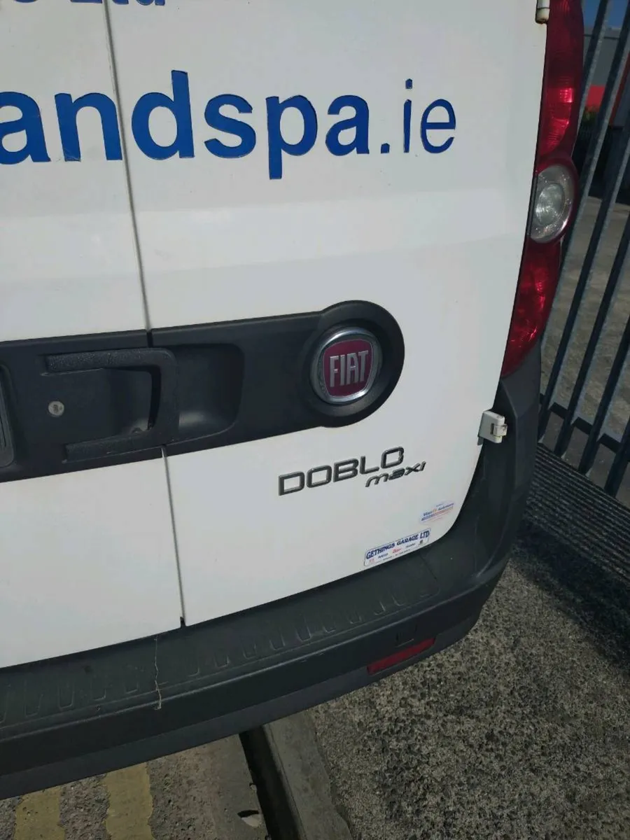 2015 Fiat Doblo  Maxi - Image 4