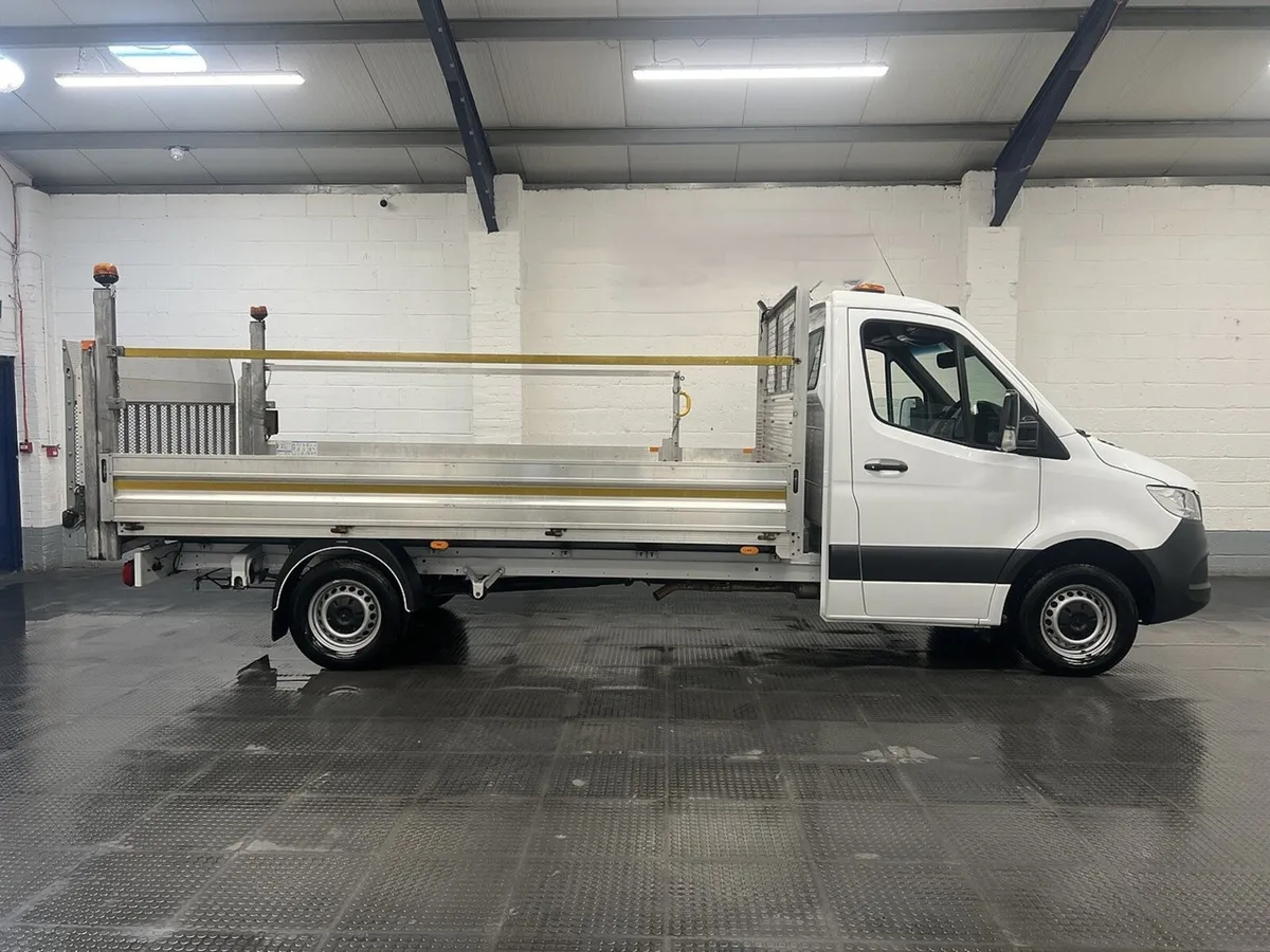VB - 2022 Mercedes-Benz Sprinter Dropside Van - Image 1