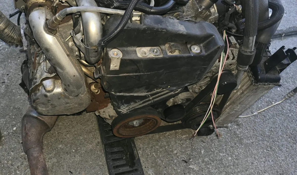 2019 Renault captur 1.5 dci engine/gearbox - Image 2