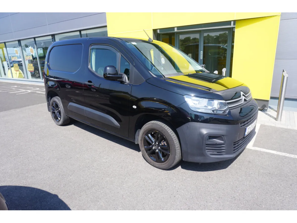 Citroen Berlingo ENT PREMIUM BLUEHDI 100 MWB 1.0T - Image 1