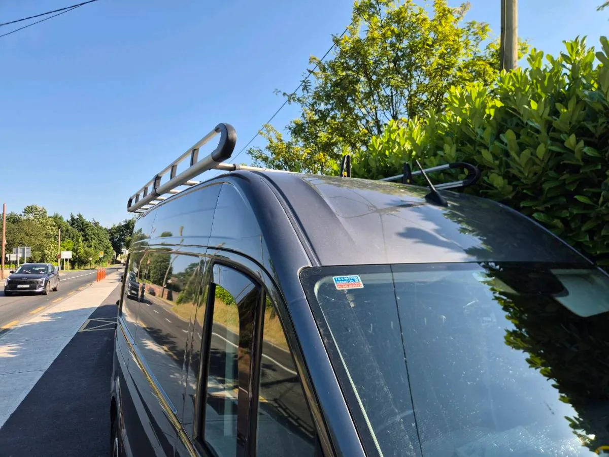 Roof rack - Image 2
