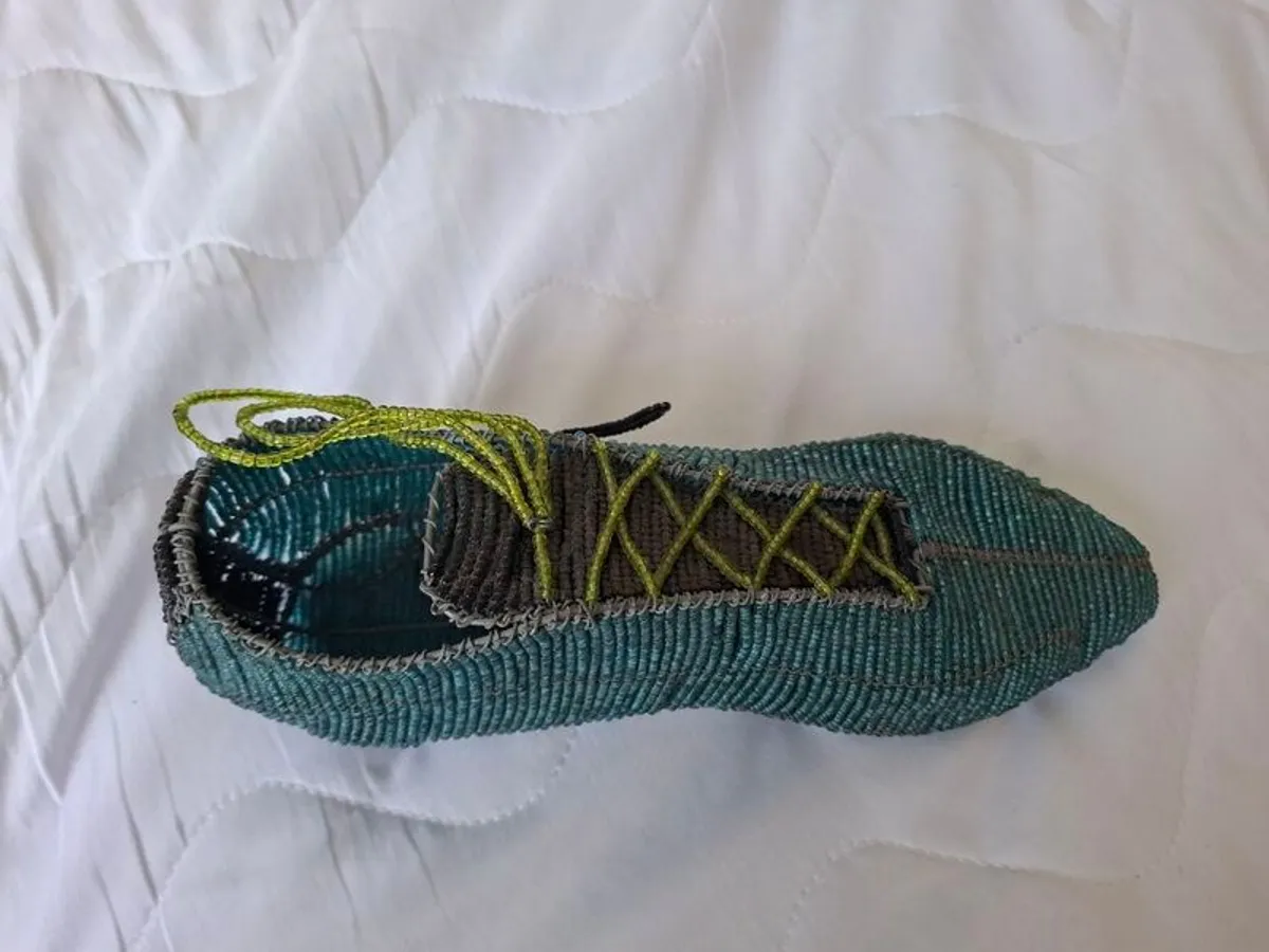Nike football boot made of beads and wire - very cool - Image 3