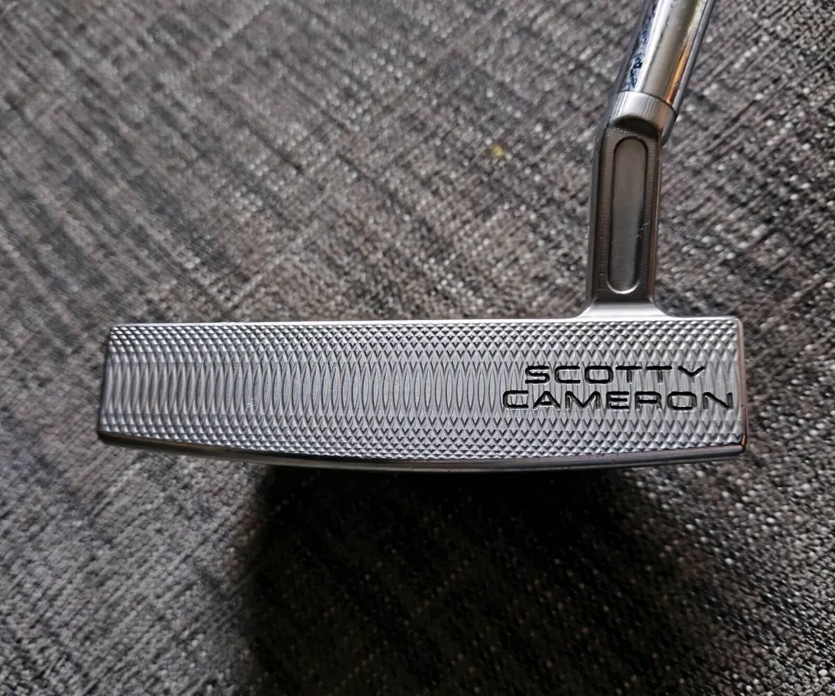Mint Scotty Cameron Super Select Fastback Putter - Image 4