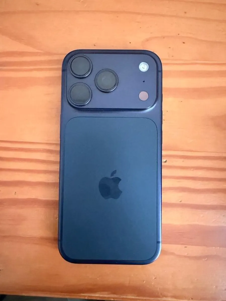 iPhone 17pro - Image 4