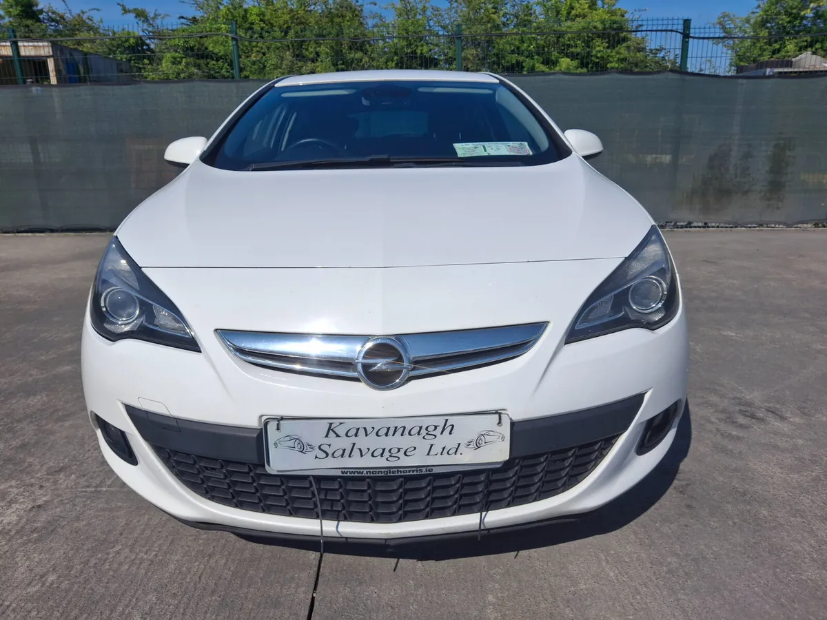 2012 Opel Astra Sri  1.7 Diesel..Drive away - Image 2