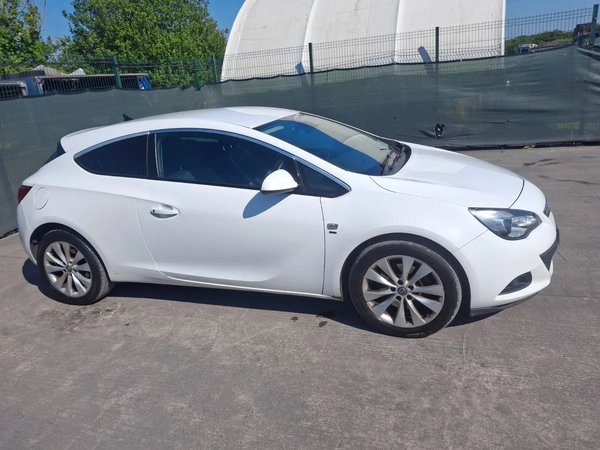 2012 Opel Astra Sri  1.7 Diesel..Drive away - Image 1