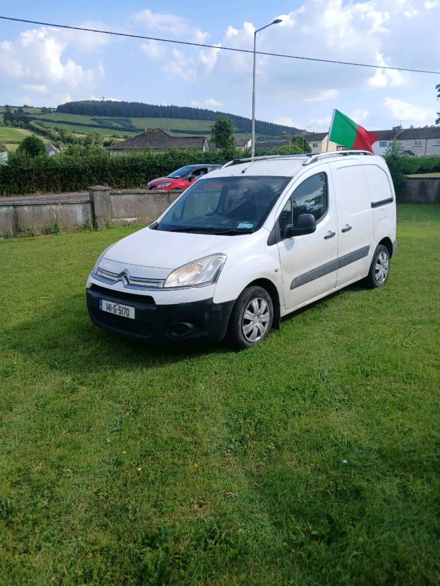 van for sale - Image 4