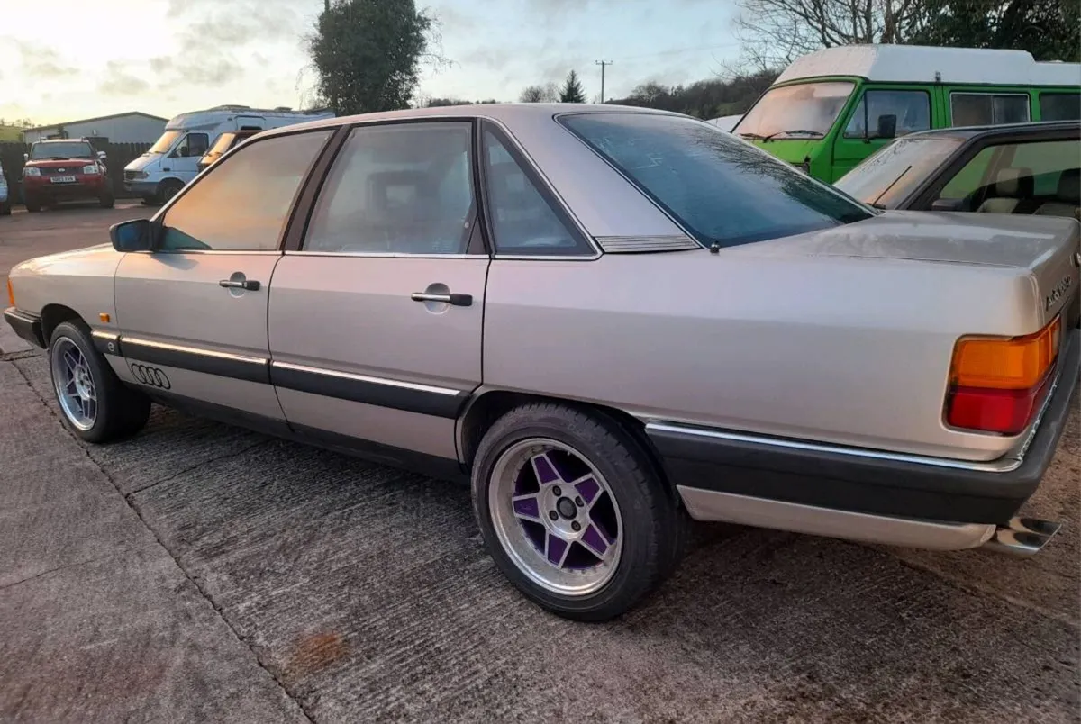 1986 Audi 100 CD - Image 2
