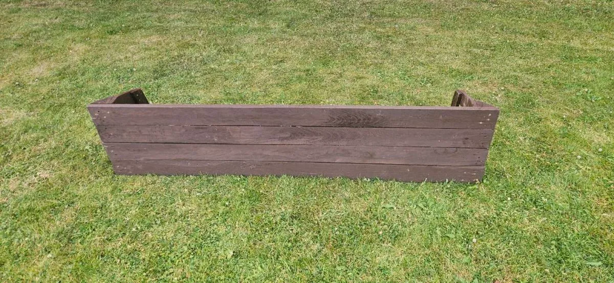 Low Football Rebounder x 2 - Image 3