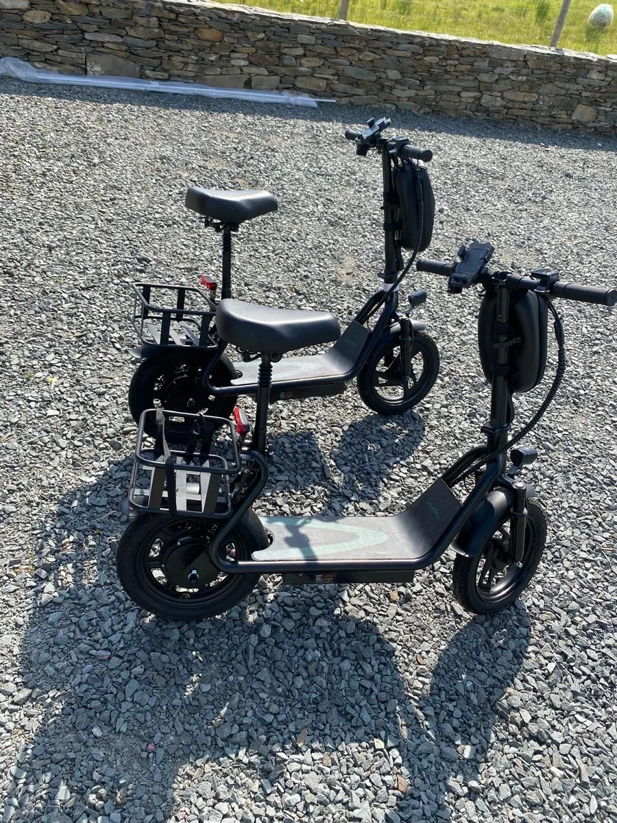 Electric Scooter with seat, lock and carrier bag! - Image 1