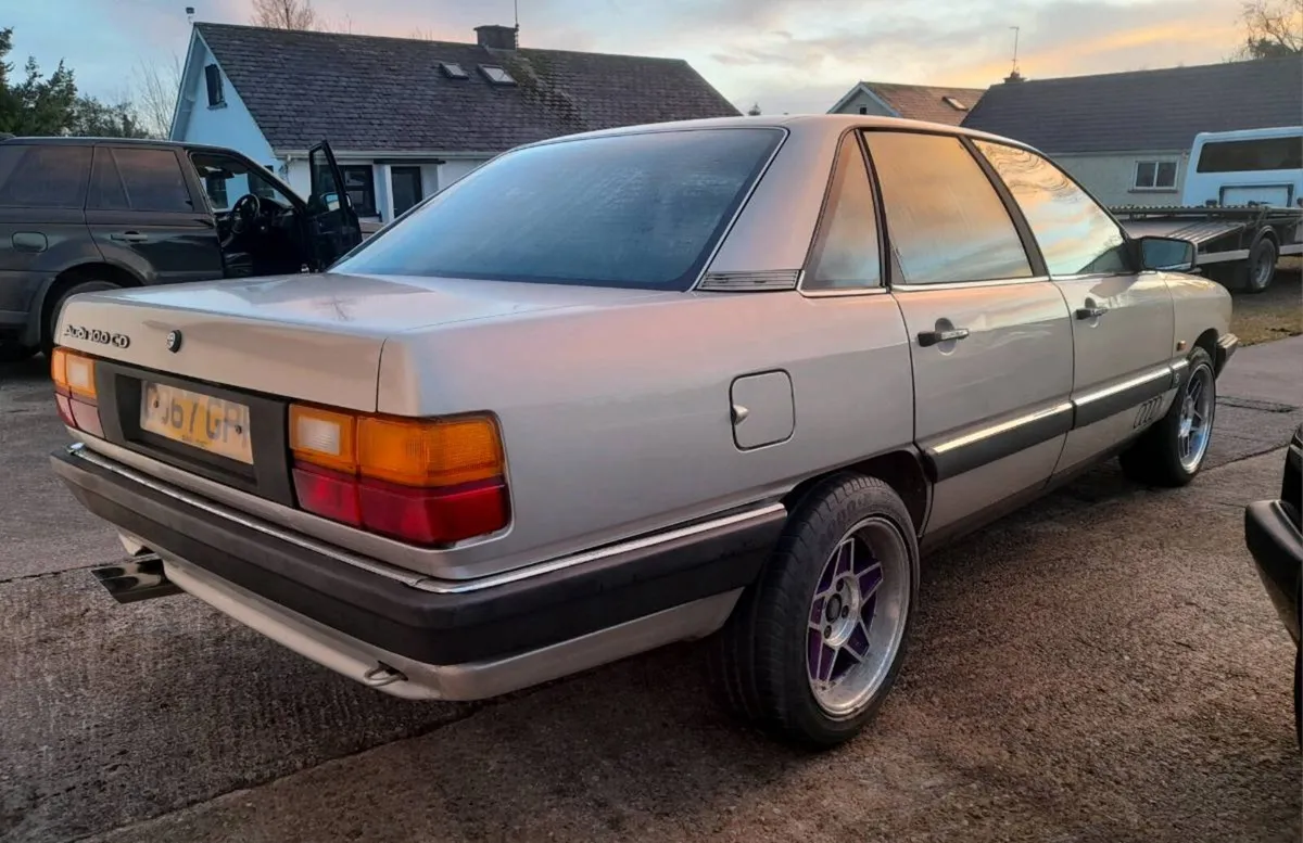 1986 Audi 100 CD - Image 4