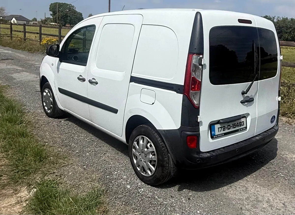 Renault Kangoo 2017 Low Mileage - Image 2
