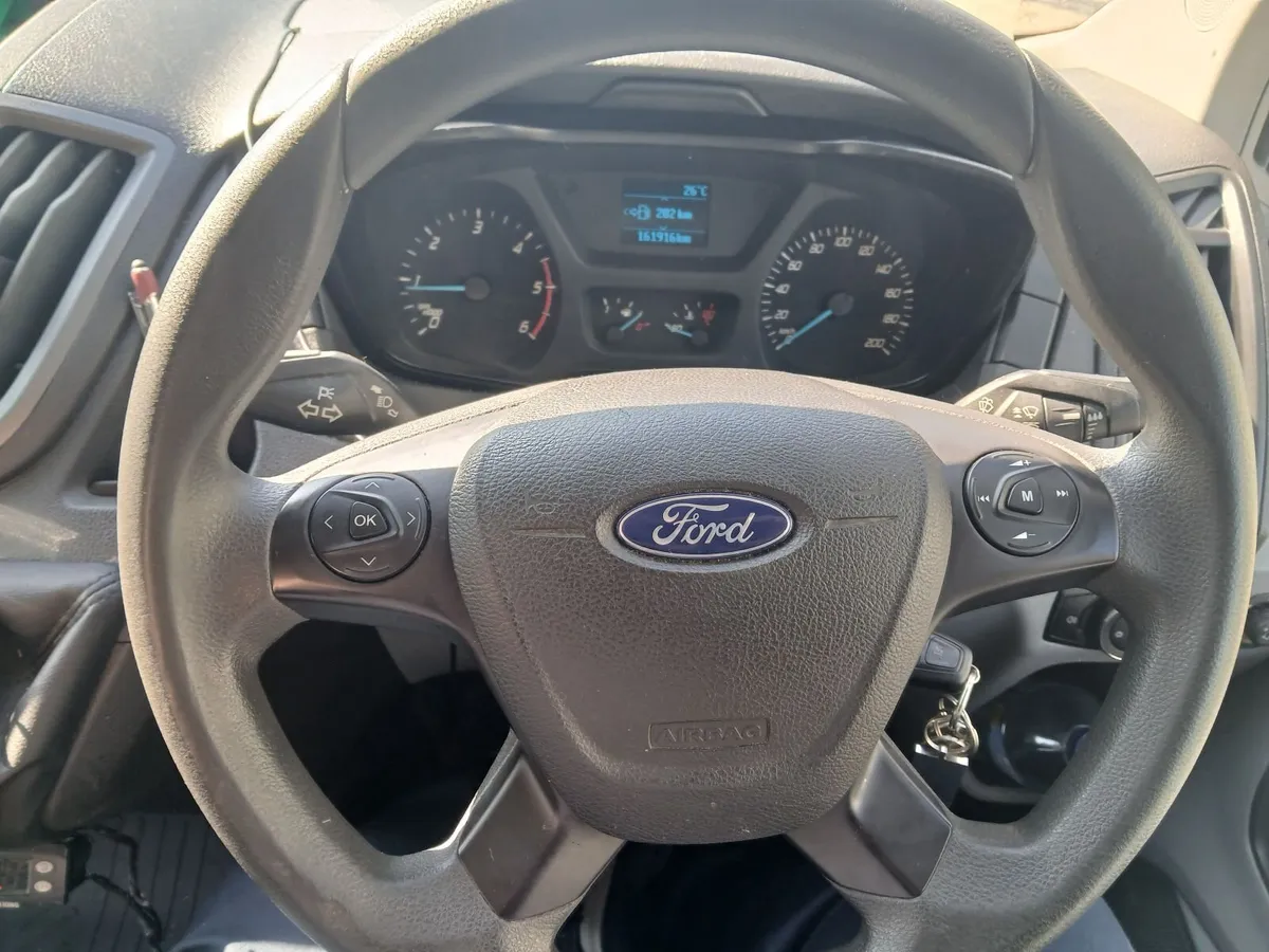Ford Transit 2017 - Image 2