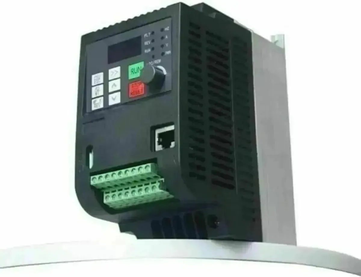 4.0 KW VFD Inverter 1PH 220V to 3PH 380V - Image 3