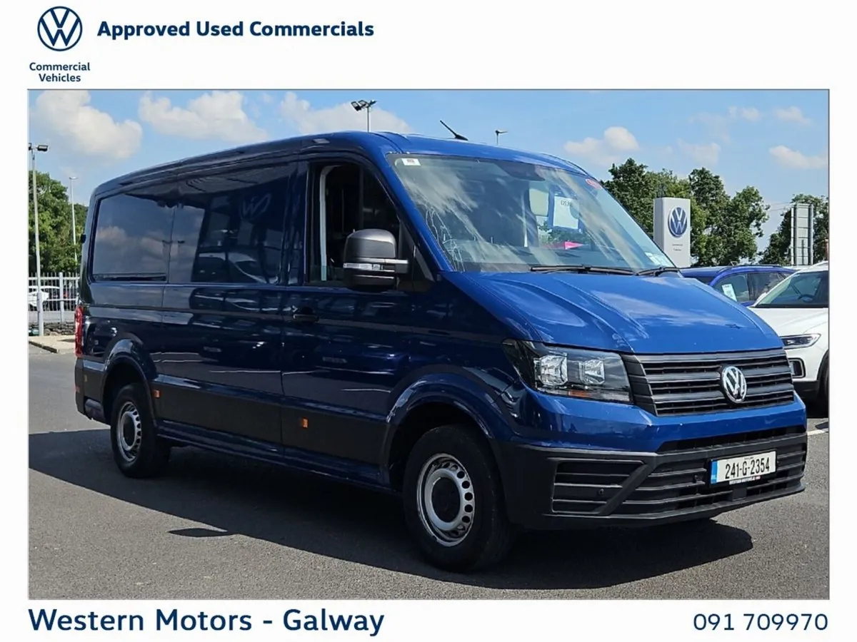 Volkswagen Crafter CRAFTER MWB 1 OWNER - CAMERA - - Image 1