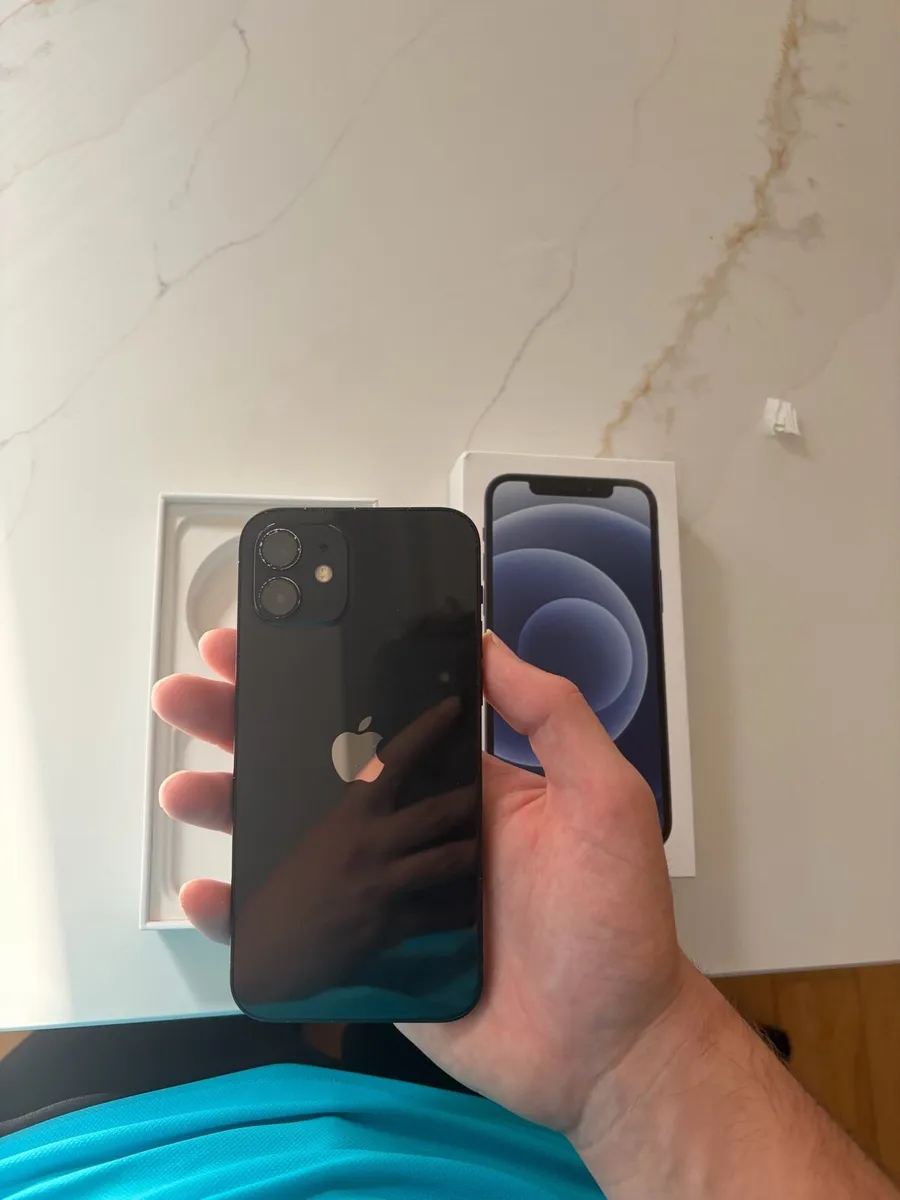 Iphone 12 64gb - Image 3