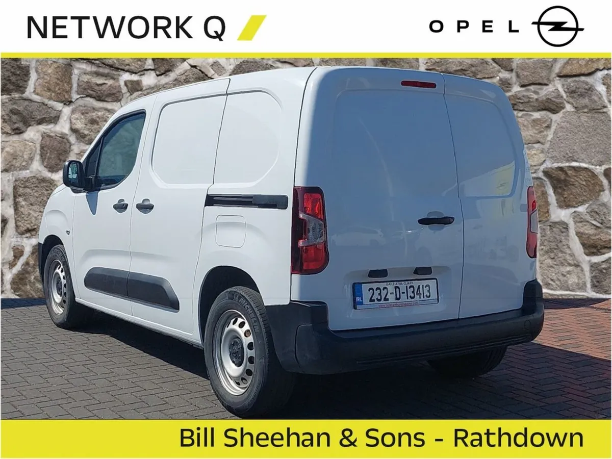 Opel Combo COMBO KOMF L1H1-ELEC 100 KW 2D - Image 4