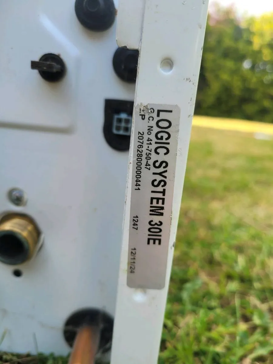 Gas boiler - Image 4