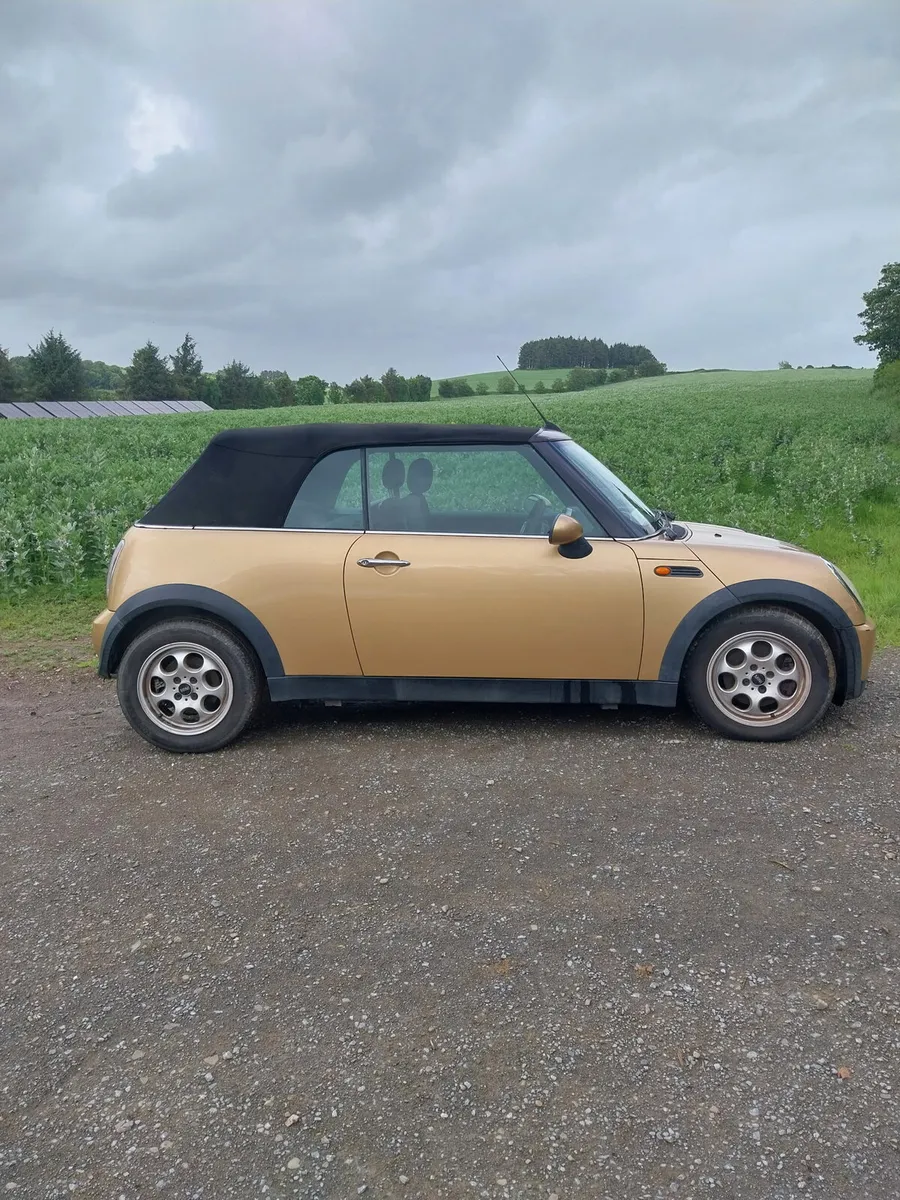 Mini cooper soft top - Image 2