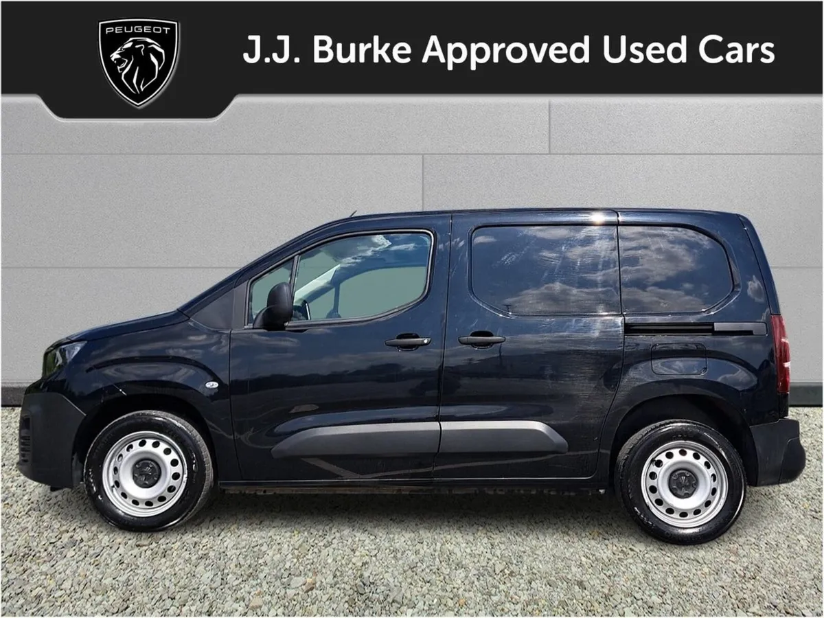 Peugeot Partner PARTNER PROFESSIONAL PLUS 1.5 - Image 3