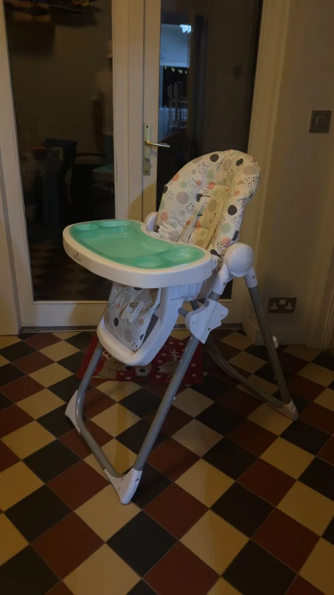 High chair - Image 2