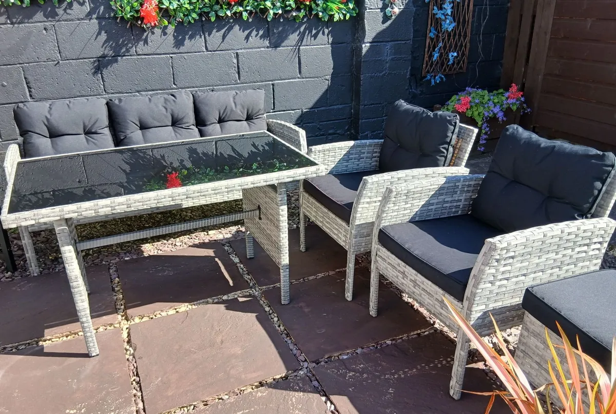 Garden Furniture - Image 3