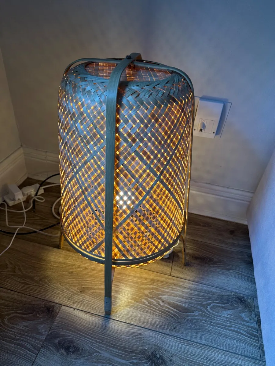 Bamboo floor lamp - Image 1