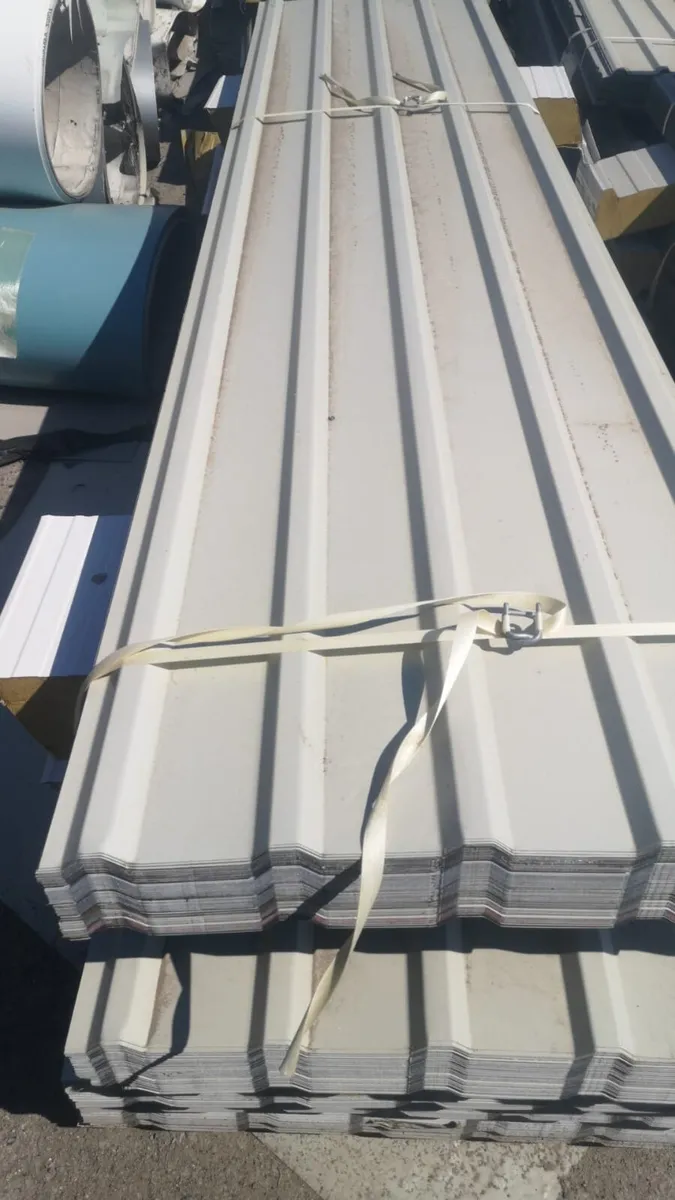 New box profile roof sheeting - Image 1