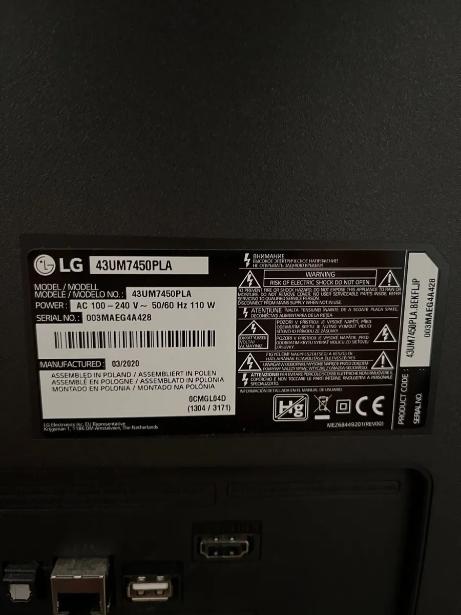 43” LG Smart TV Perfect Condition - Image 3
