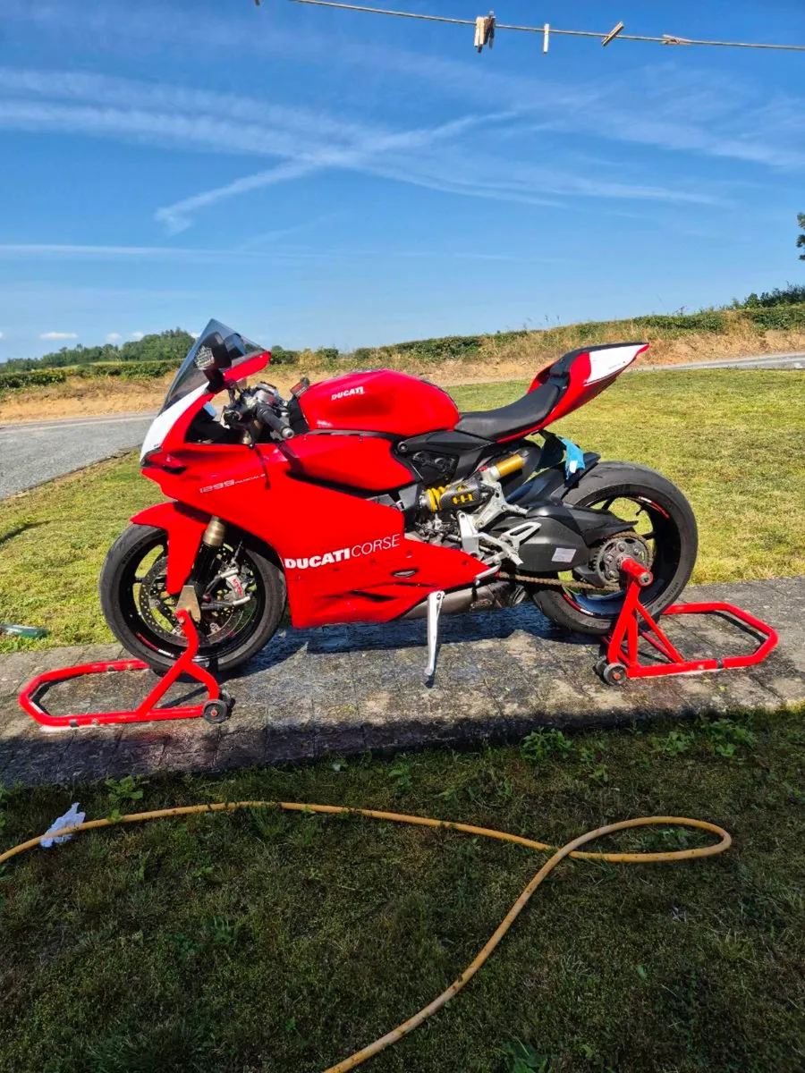 Motorbike - Image 1