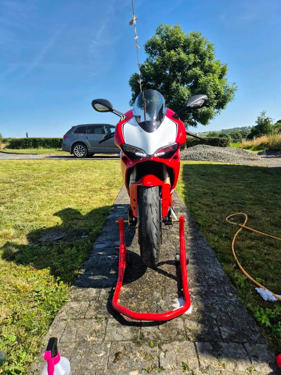 Motorbike - Image 2