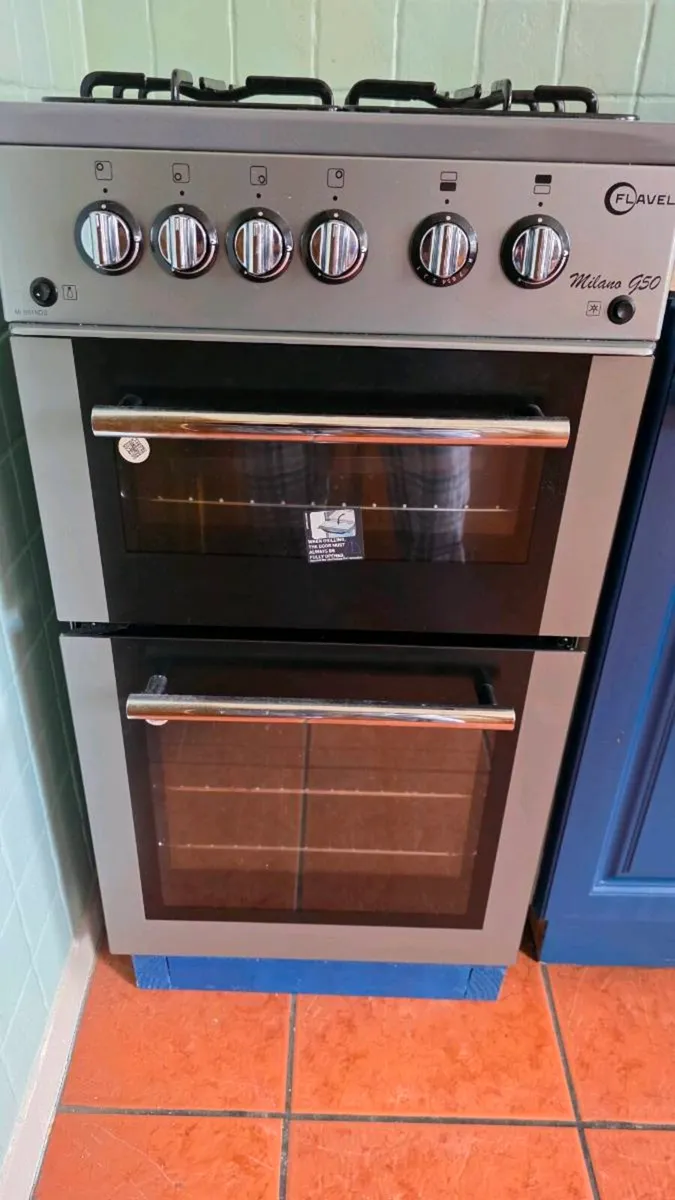 Gas Cooker - Image 1
