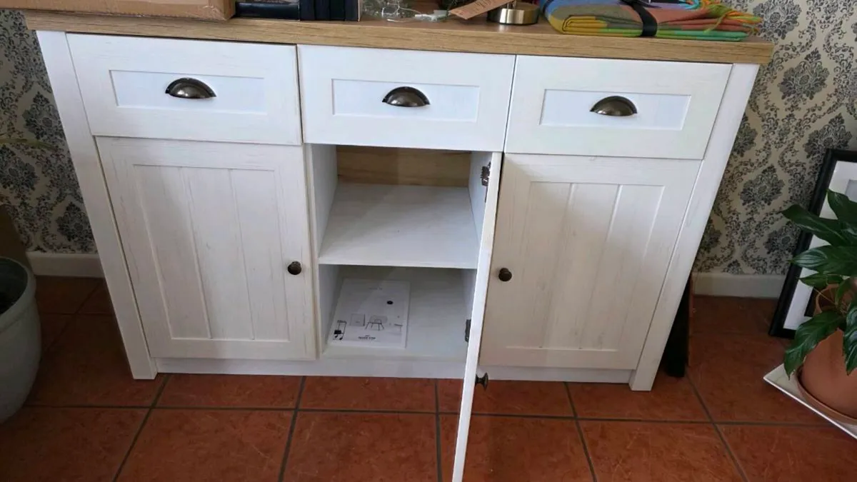 Kitchen Side Board - Image 2