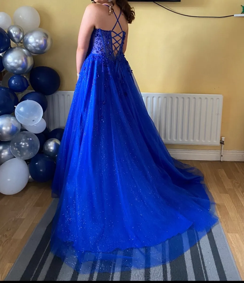 Debs/Grad dress - Image 2
