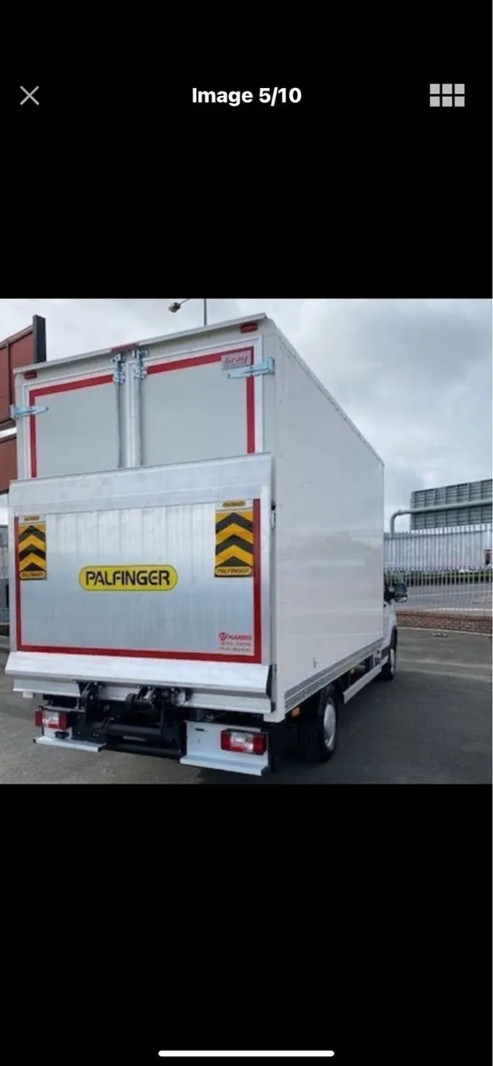 MAN WITH A VAN TAIL LIFT - Image 1