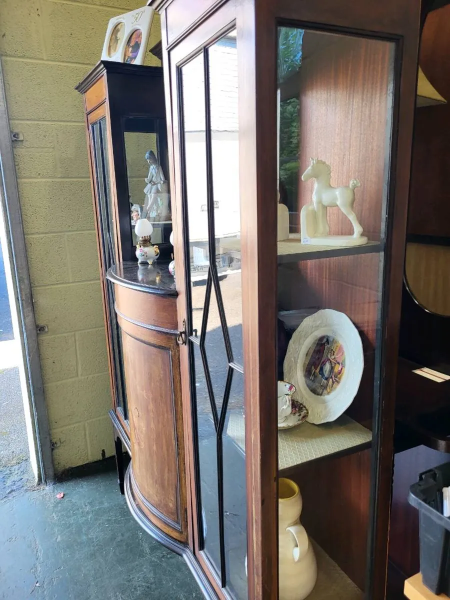 Beautiful Antique Display Cabinet - Image 2