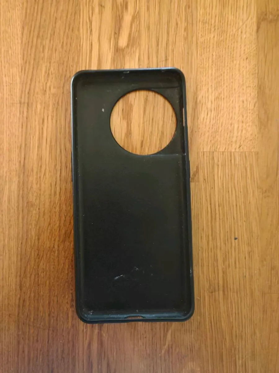 OnePlus 11 - Image 2