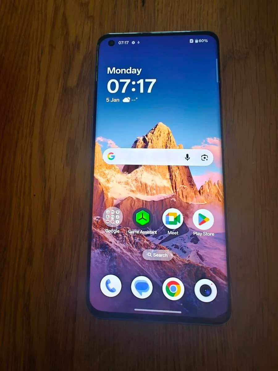 OnePlus 11 - Image 1