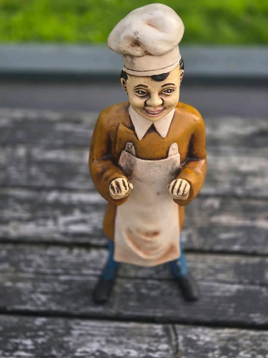 Vintage Baker Chef Statue - Image 4