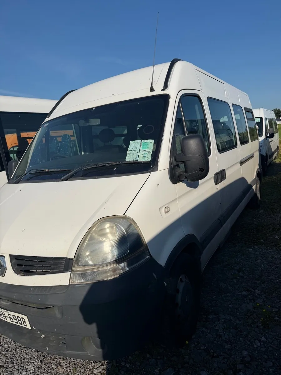 Renault Master - Image 2